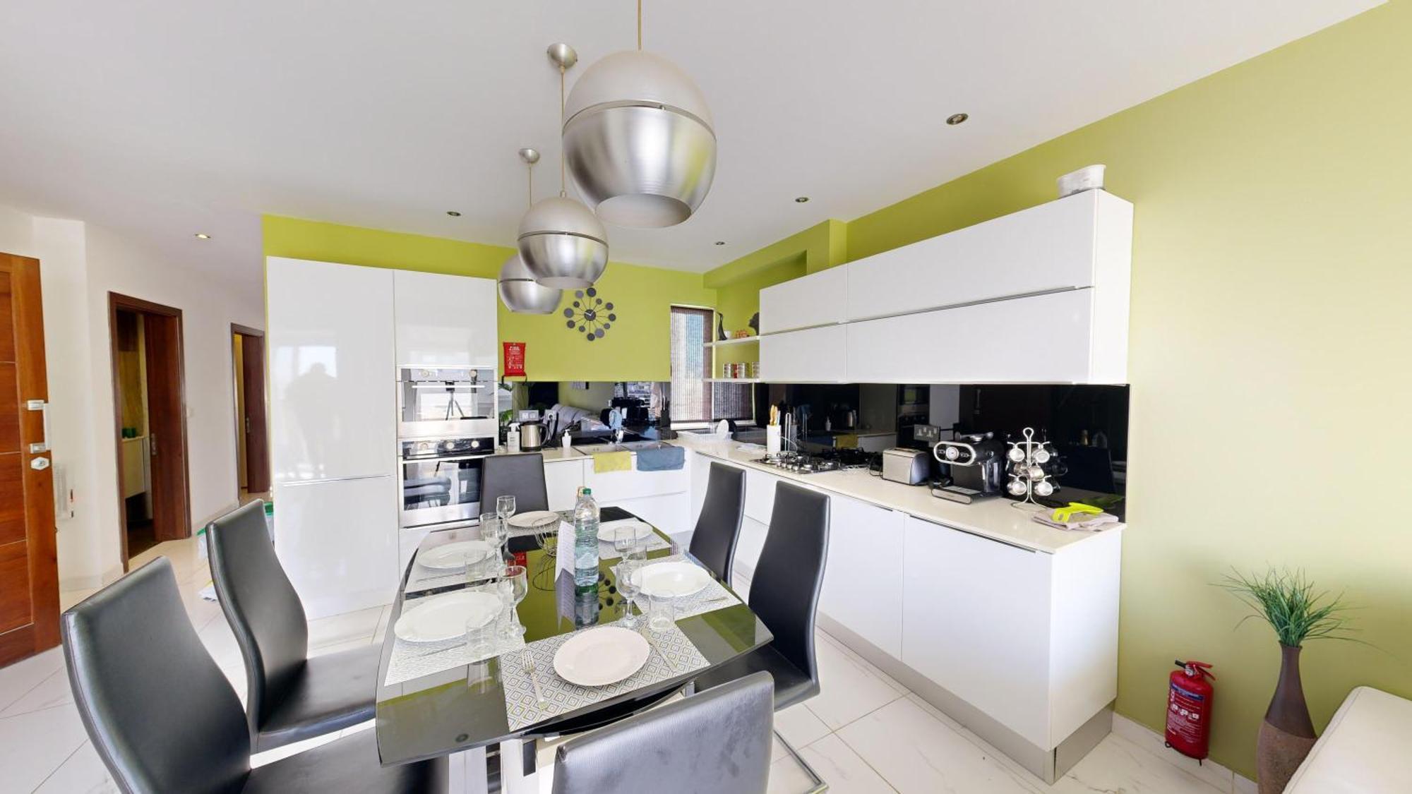 Amazing Spacious Apartment With Bbq & Jacuzzi Saint Julian's Exterior photo